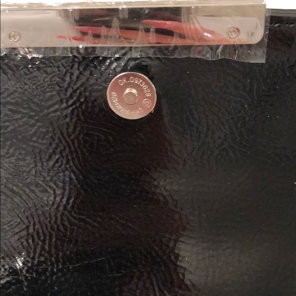 NWT Black Steve Madden Wallet with key chain - Picture 6 of 8